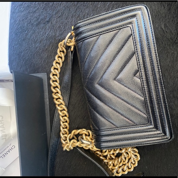 SOLD Chanel chevron grained calfskin boy bag - Picture 6 of 8